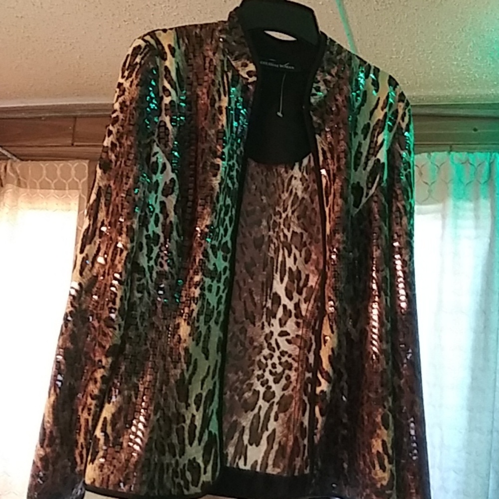 A dressing woman cheetah print blazer